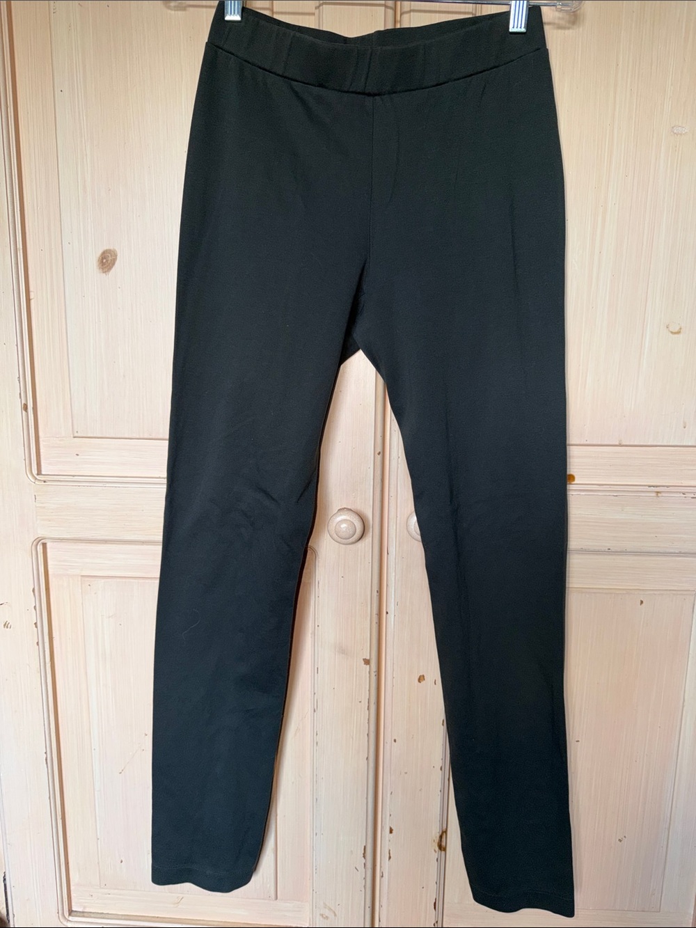 Women’s High-Rise Black Jeans — Sleek Everyday Stretch